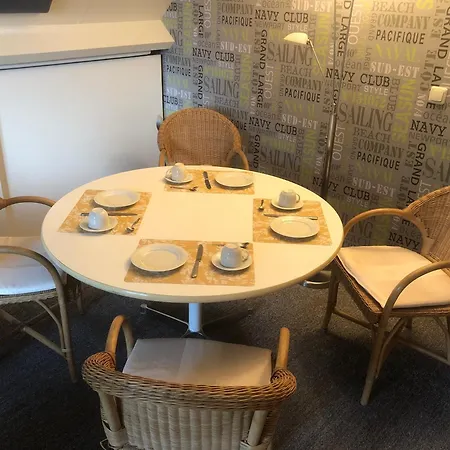 Laaker Nearby Outlet Roermond Daire Ohé en Laak