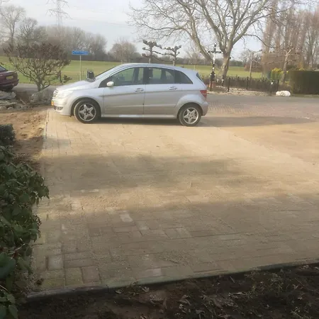 Laaker Nearby Outlet Roermond Ohe en Laak