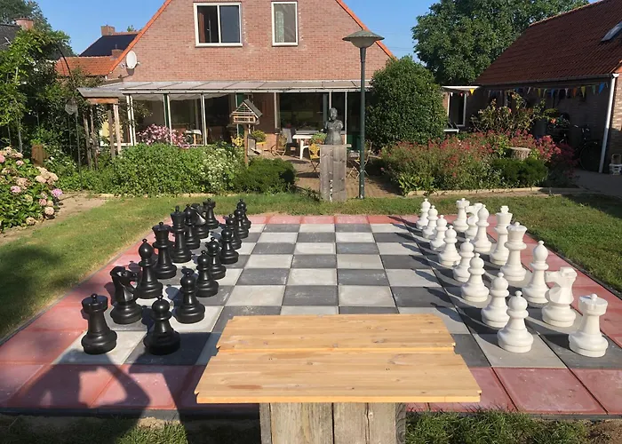 Laaker Nearby Outlet Roermond *